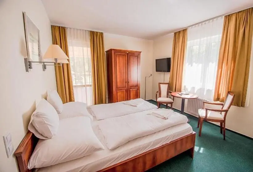 スタンダードルーム, Sziget Hotel Veránka