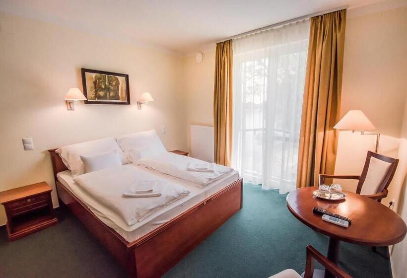 标准间, Sziget Hotel Veránka