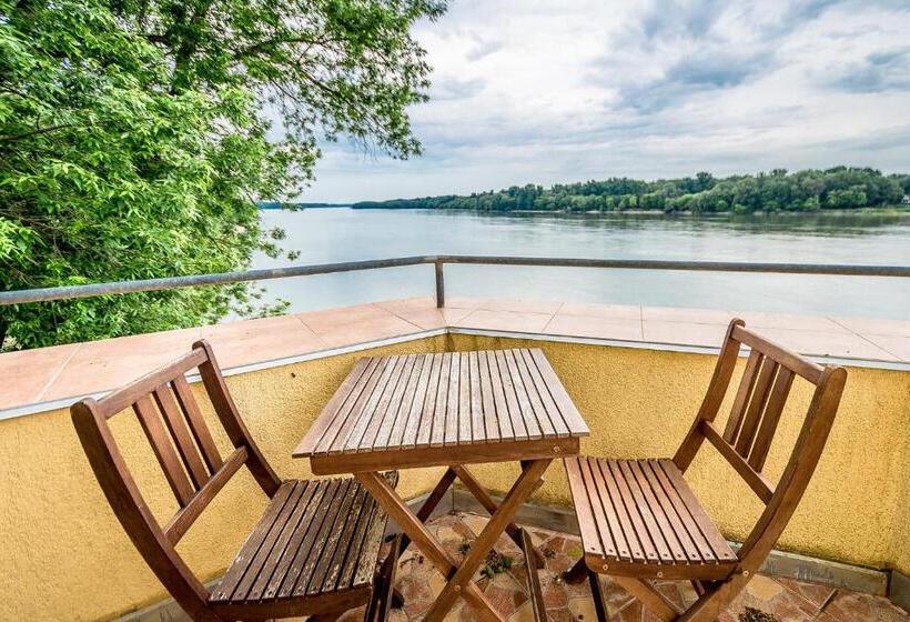 带阳台套房, Sziget Hotel Veránka