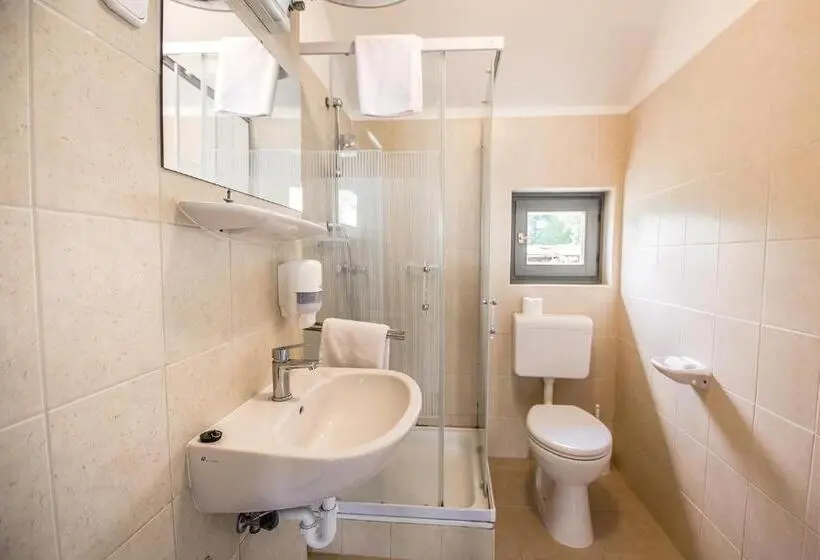 テラス付き１ベッドルームアパートメント, Sziget Hotel Veránka