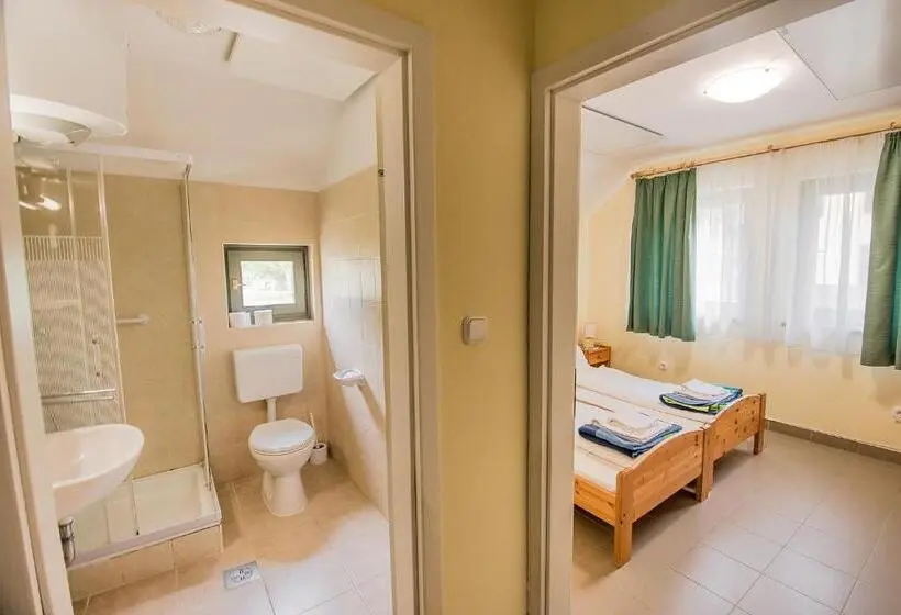 テラス付き１ベッドルームアパートメント, Sziget Hotel Veránka