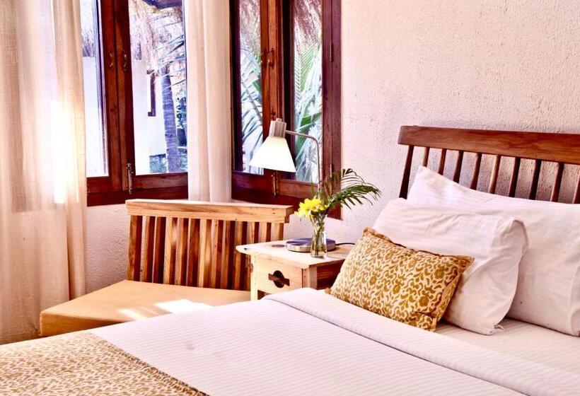 كابينة, Anahata Retreat Ashvem Goa