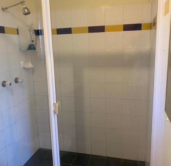 غرفة قياسية فردية, Arrival Lodge Hostel Accommodation