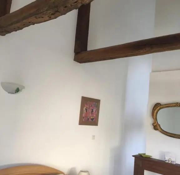 اتاق استاندارد با چشم‌انداز باغ, Honfleur à Deux