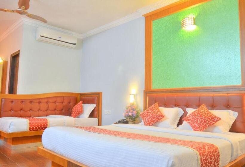 חדר אקזקיוטיב לשלושה, Akshaya Palace Inn