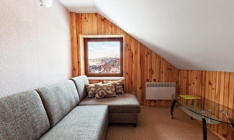 Семейный Номер Вид на Горы, Alpen House