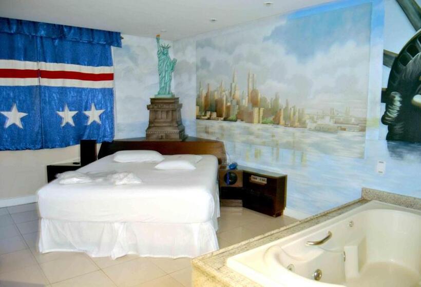 חדר דלוקס, Motel Kamasutra