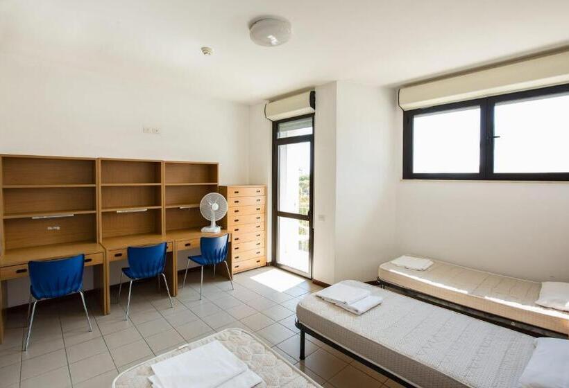 标准三人间, Ostello Ipsia