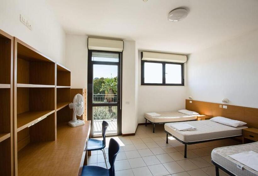 标准三人间, Ostello Ipsia