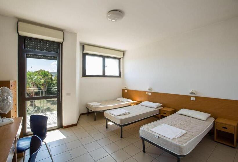 标准三人间, Ostello Ipsia