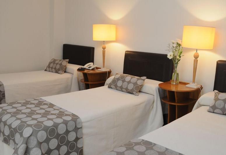 Номер Стандарт Трехместный, Parra Hotel & Suites