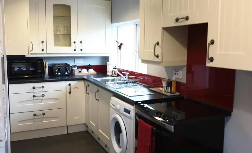 デラックススタジオ, Felpham Guest House   Self Catering