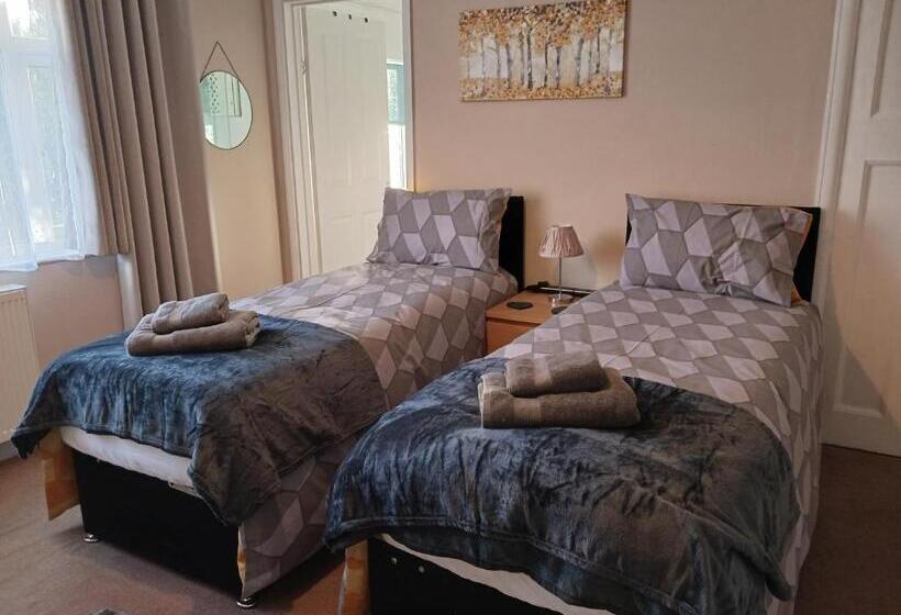 Номер Стандарт, Felpham Guest House   Self Catering
