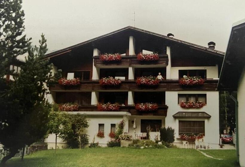 Номер Стандарт с Балконом, Gästehaus Tauscher Am Haldensee