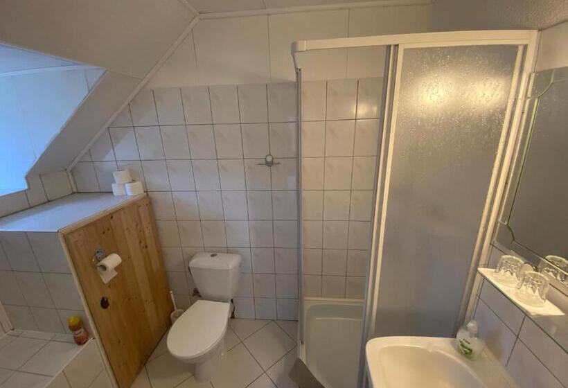 חדר משפחתי, Je Sen, Ubytování Na Horách S Bazénem A Infrasaunou