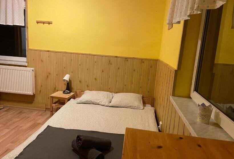 اتاق عادی, Je Sen, Ubytování Na Horách S Bazénem A Infrasaunou