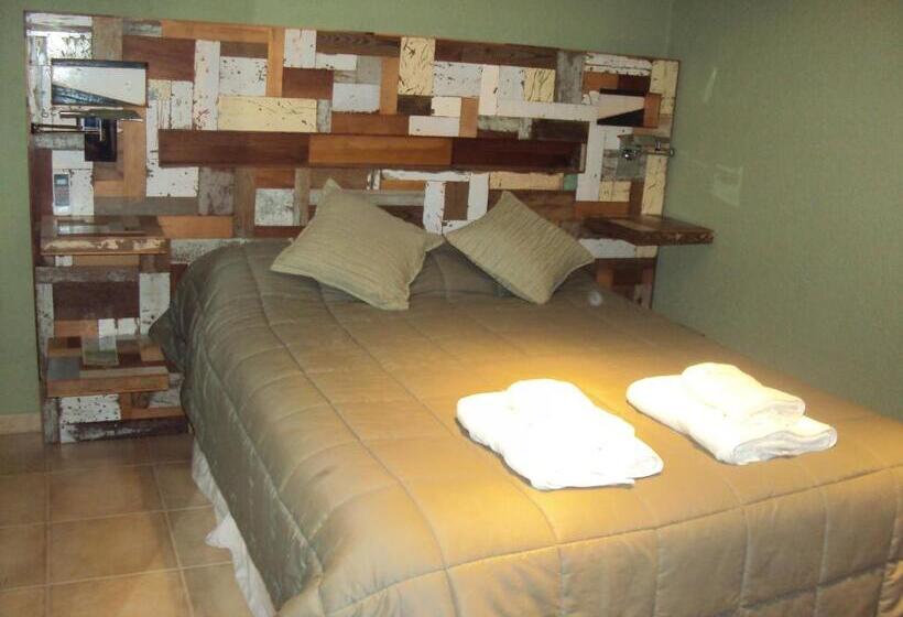חדר סטנדרט עם מרפסת, Posada Vientos De Belgrano