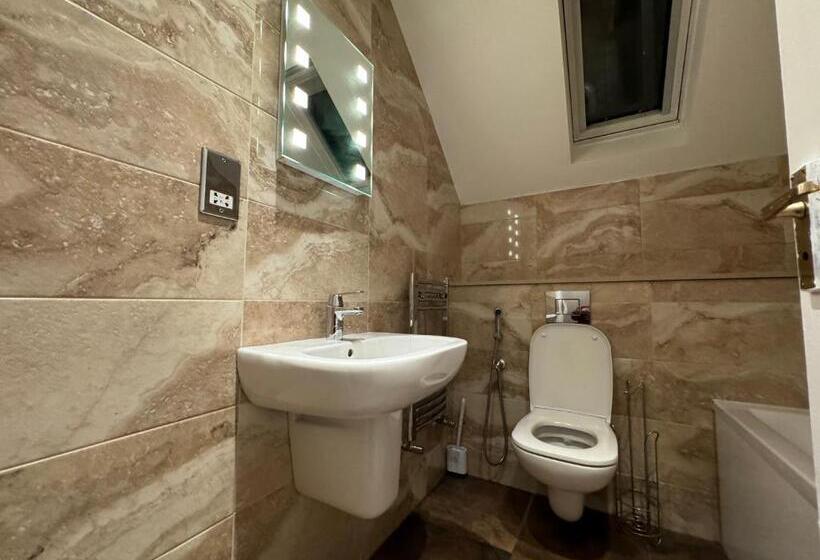 3间卧室的房子, Rooms Near Me   Central Birmingham Free Parking