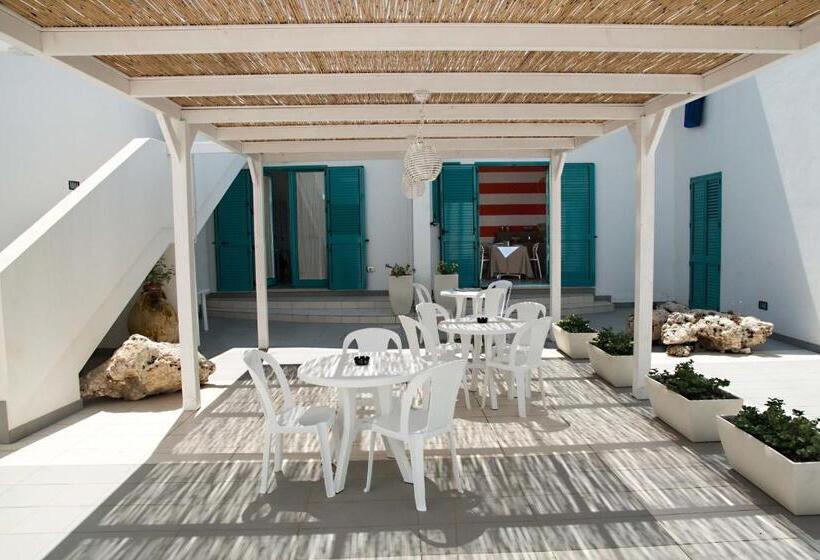 דירת חדר נוף לגינה, Terrazze Del Mare