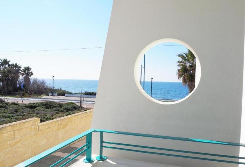 דירת חדר נוף לגינה, Terrazze Del Mare