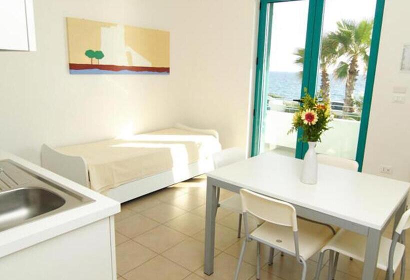 דירת חדר נוף לגינה, Terrazze Del Mare