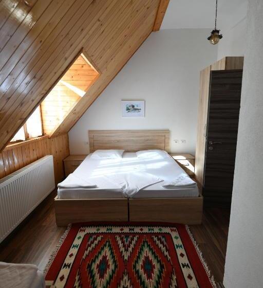 컴포트 트리플 룸, Valbona Tdc