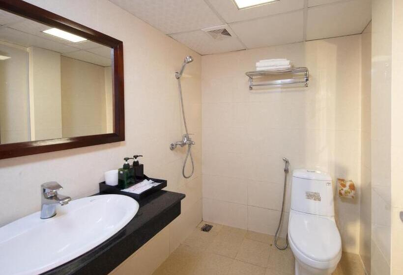 اتاق استاندارد با چشمانداز شهر, Bing Sapa