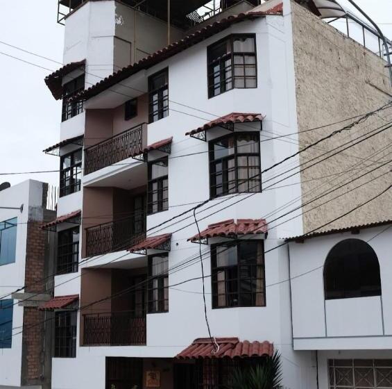 اتاق استاندارد سه نفره, De Turistas Huaraz Habitación Triple