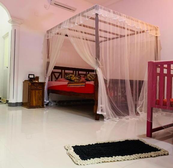 デラックスルーム, Lucky Guest