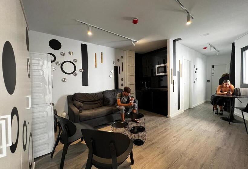 디럭스 룸, Hostel Alicante