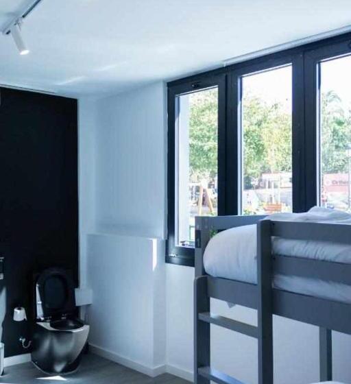 디럭스 룸, Hostel Alicante