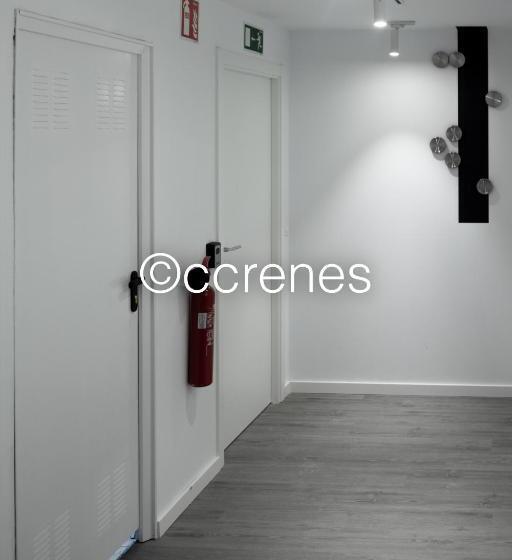 디럭스 룸, Hostel Alicante