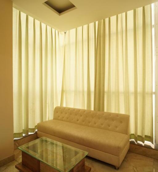 חדר דלוקס לשלושה, Anant Rishikesh