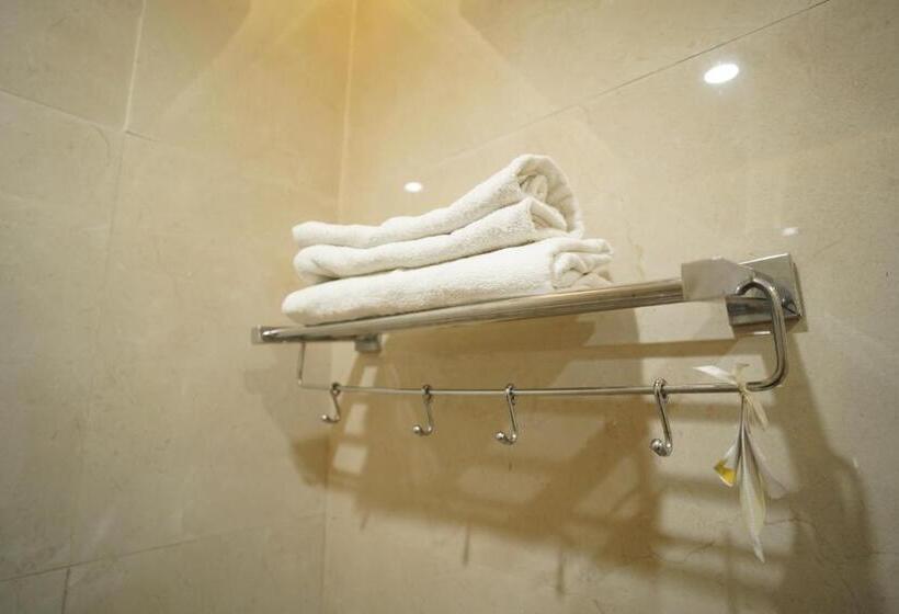 חדר סטנדרט עם מיטת קינג, Anant Rishikesh