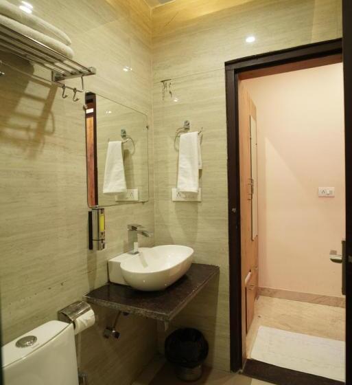 חדר סטנדרט עם מיטת קינג, Anant Rishikesh