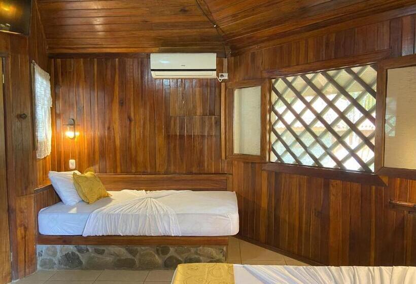 클래식 4인 룸, Bungalows Malú