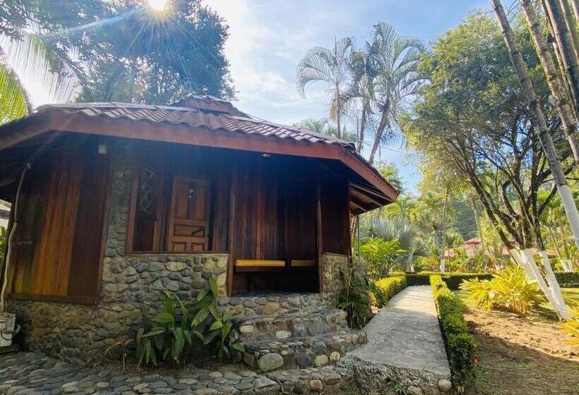 经典四人房间, Bungalows Malú