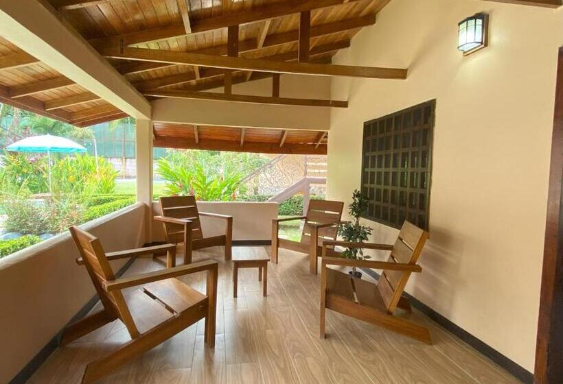 침실 2개 아파트, Bungalows Malú