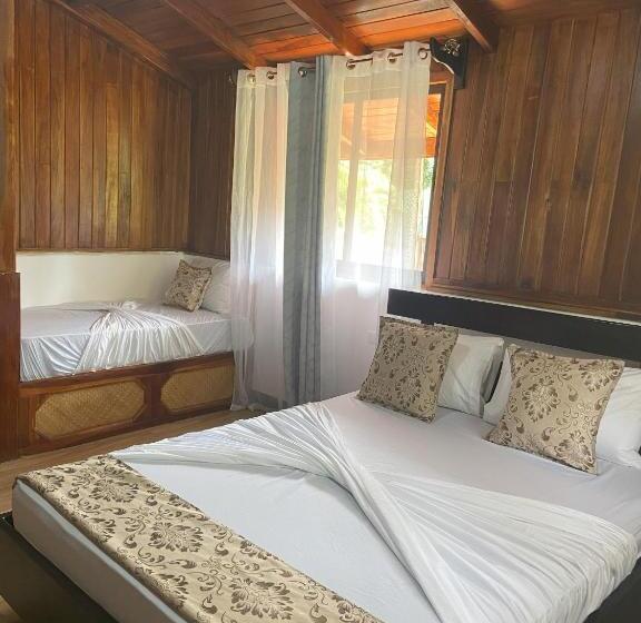 标准间带阳台, Bungalows Malú