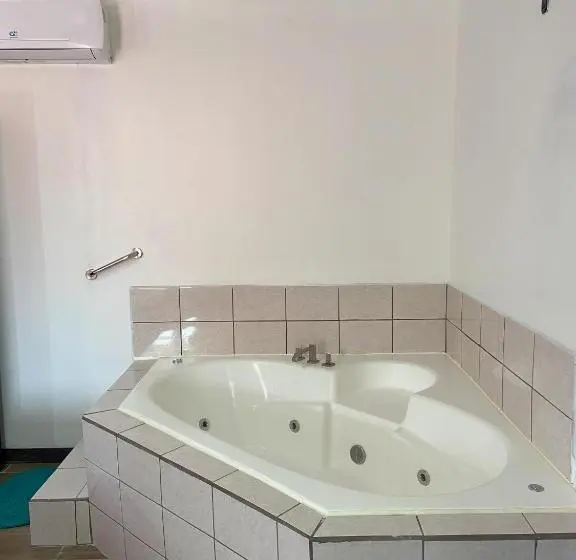 バルコニー付スイート, Bungalows Malú
