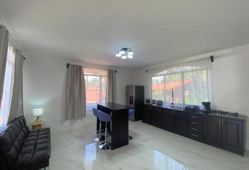 带1个卧室带泳池的公寓, Bungalows Malú