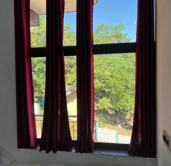 חדר סטנדרט, Caveri Inn