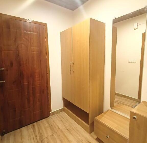 חדר סטנדרט עם מיטת קינג, Tapovanam Rishikesh