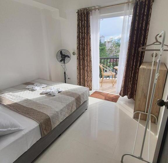 带1个卧室的带阳台的公寓, Jouji Baguio Staycation