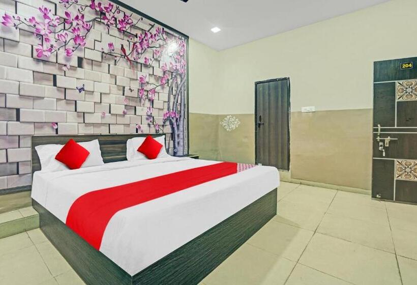 غرفة كلاسيكية ثلاثية, Oyo Flagship 80557 Hotel New Ss Palace