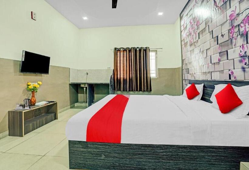 غرفة كلاسيكية ثلاثية, Oyo Flagship 80557 Hotel New Ss Palace