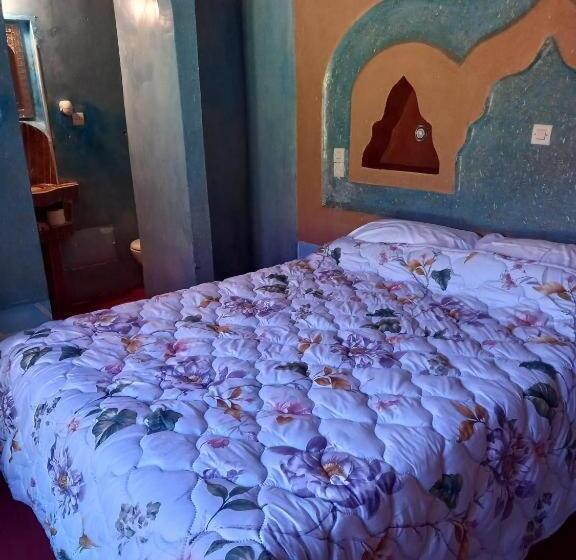 اتاق استاندارد, Kasbah Ifri