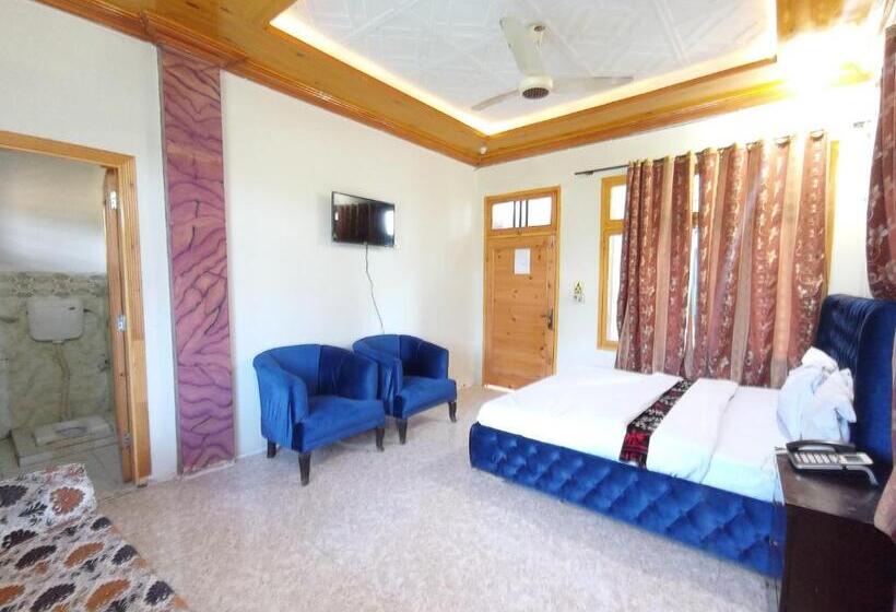 اتاق لوکس خانوادگی, River Breeze Family Hotel, Swat