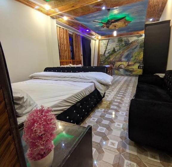 خانه 1 خوابه, River Breeze Family Hotel, Swat