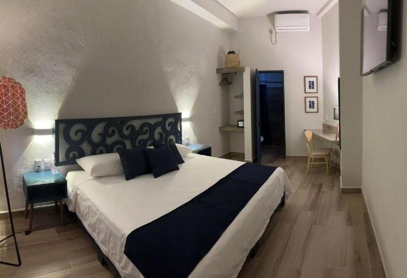 חדר דחוקס עם מיטת קינג, Centrico House